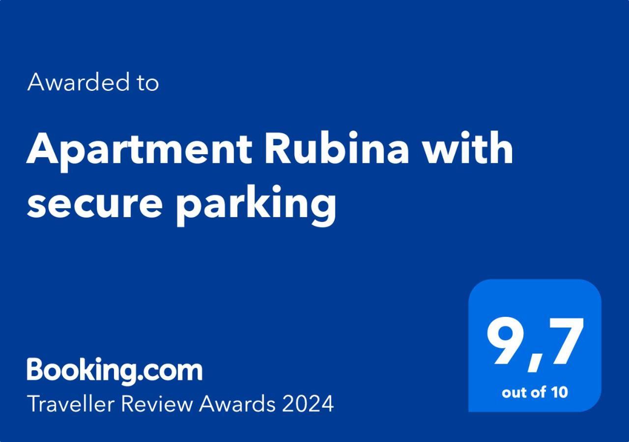 מדולין Apartment Rubina With Secure Parking מראה חיצוני תמונה